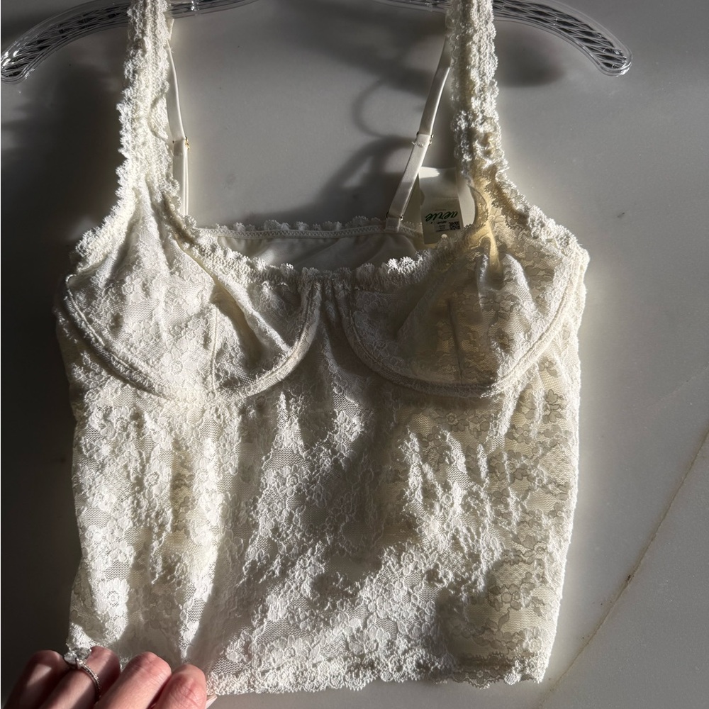 Aerie Cream Lace Crop Top